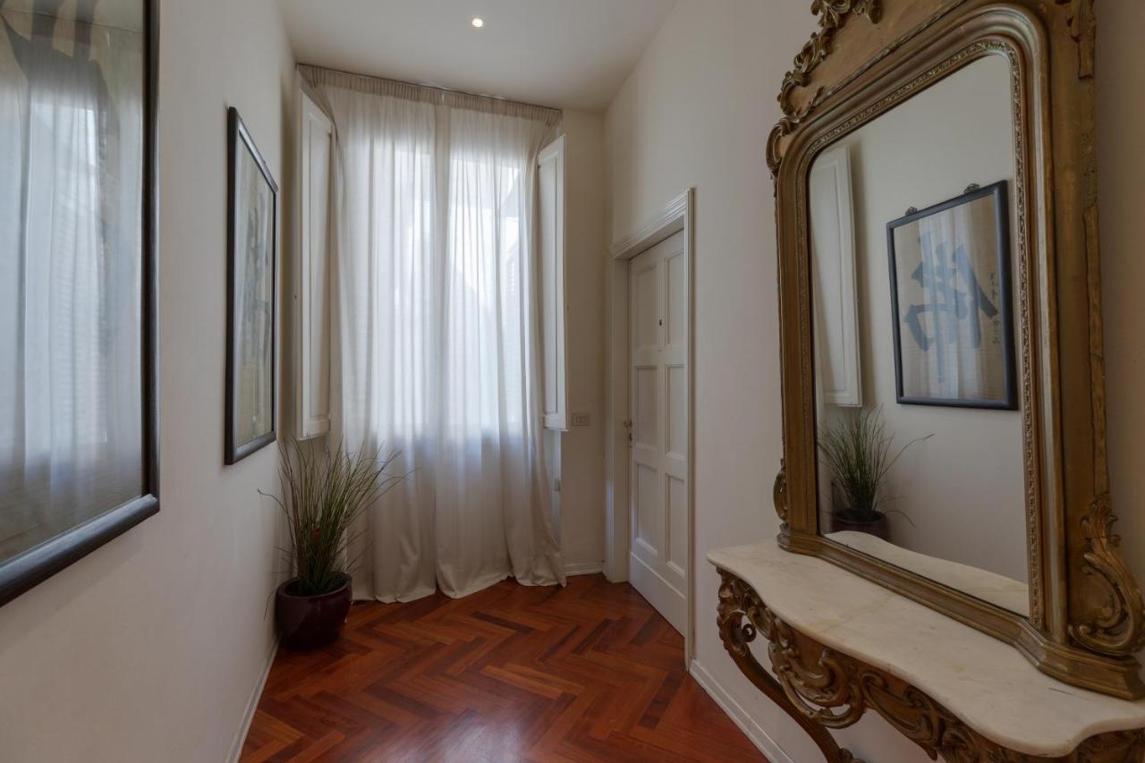 Seta Spacious Apartment Next To The Duomo Florence Extérieur photo